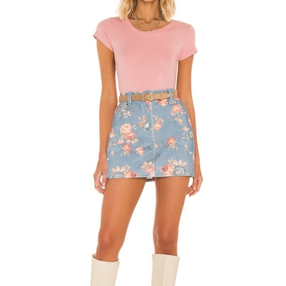 LiveShackFancy Hollywood mini skirt